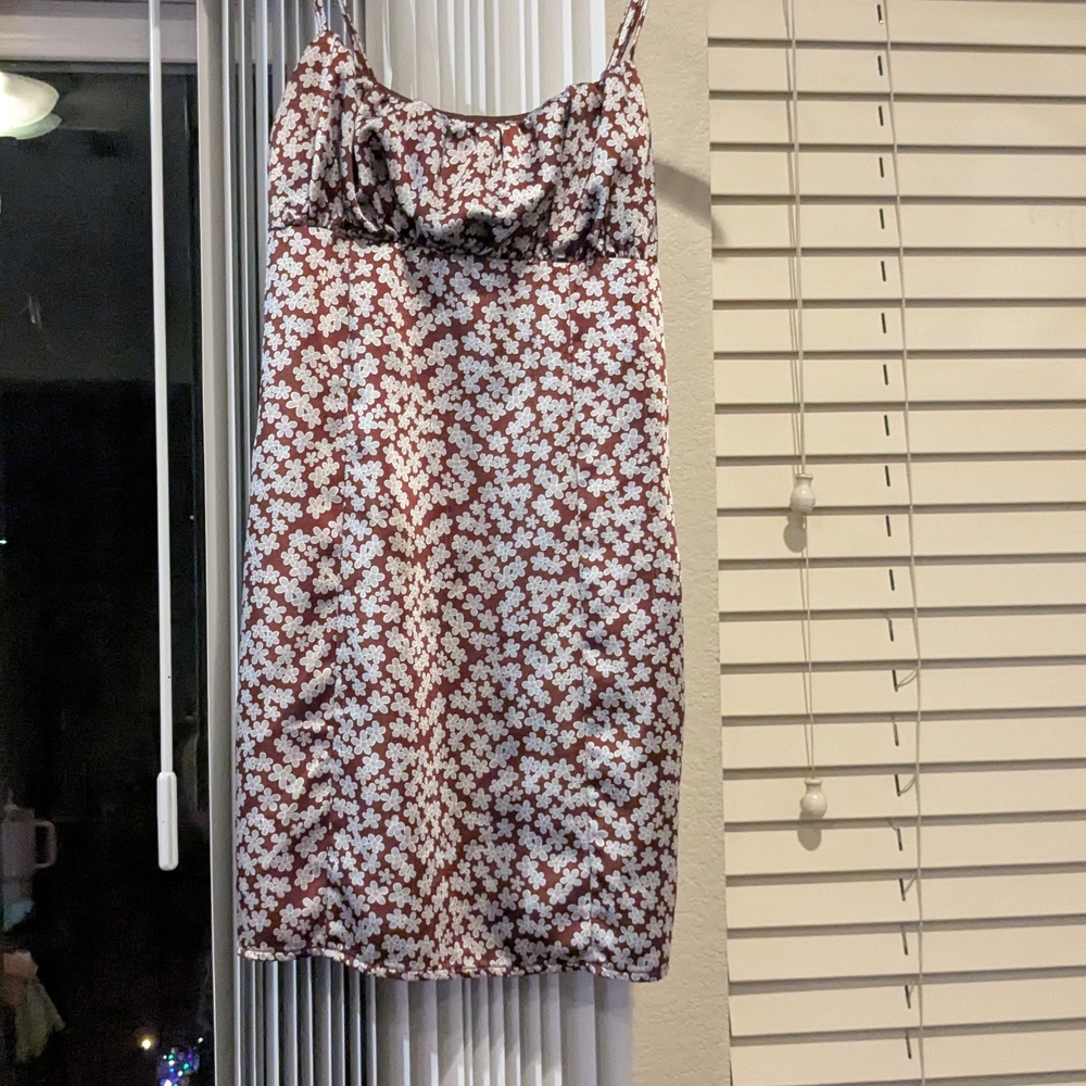 Floral Sleeveless Dress - Red and White